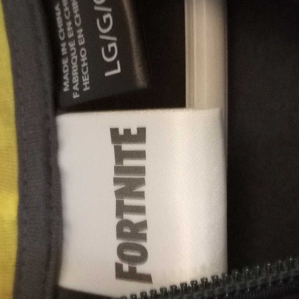 FORTNITE hoodie new never worn boys large cool hoodie color is like yellowish